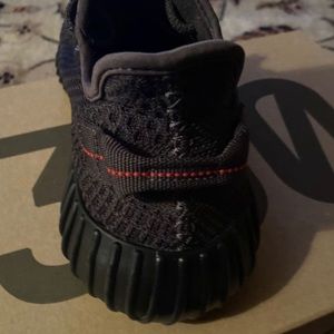 Adidas Yeezy Boost 350 V2